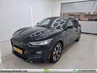Gebraucht Ford Mustang Mach-E 189 kW (258 PS) 2021 Schwarz SUV