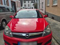 Gebraucht Opel Astra 90 PS (66 kW) 2008 Rot Coupé