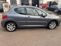 Gebraucht Peugeot 207 119 PS (87 kW) 2008 Grau Kleinwagen