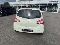 Gebraucht Renault Twingo Liberty 75 PS (55 kW) 2013 Gelb vanilla Kleinwagen