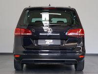 Gebraucht VW Sharan Comfortline 150 PS (110 kW) 2019 Schwarz Van / Kleinbus