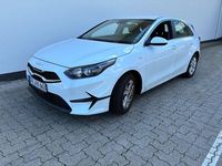 Gebraucht Kia Ceed Vision 99 PS (72 kW) 2024 Weiß Kleinwagen