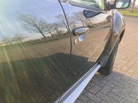 Gebraucht Dacia Duster Lauréate 105 PS (77 kW) 2012 Schwarz SUV