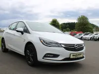 Gebraucht Opel Astra 105 PS (77 kW) 2019 Weiß Limousine