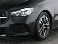 Gebraucht Mercedes B200 Advanced 163 PS (119 kW) 2025 Schwarz Kleinwagen