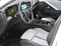 Gebraucht Opel Astra Elegance 131 PS (96 kW) 2024 Weiß arktis weiß Limousine