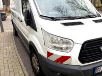 Gebraucht Ford Transit 130 PS (95 kW) 2018 Weiß Van / Kleinbus