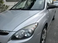 Gebraucht Hyundai i30 109 PS (80 kW) 2010 Silber Kombi