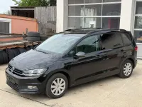 Gebraucht VW Touran Trendline 110 PS (80 kW) 2016 Schwarz Van / Kleinbus