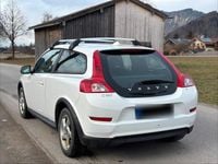 Gebraucht Volvo C30 Kinetic 100 PS (73 kW) 2011 Weiß Kleinwagen