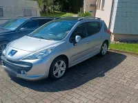 Gebraucht Peugeot 207 109 PS (80 kW) 2008 Silber Kombi