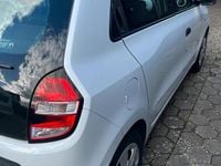 Gebraucht Renault Twingo Expression 71 PS (52 kW) 2015 Weiß Kleinwagen