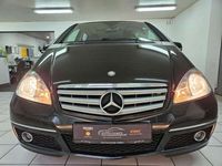 gebraucht Mercedes A180 *Avantgarde*Facelift*Pano*Sitzheizung*Klima