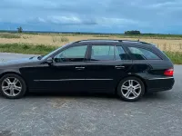 Gebraucht Mercedes E200 Avantgarde 184 PS (135 kW) 2007 Schwarz Kombi