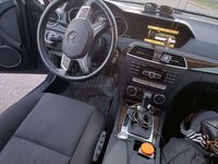 Gebraucht Mercedes 220 170 PS (125 kW) 2012 Schwarz Kombi