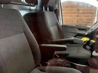 Gebraucht VW Transporter 110 PS (80 kW) 2020 Weiß Van