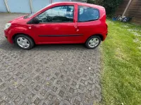 Gebraucht Renault Twingo 58 PS (42 kW) 2008 Rot Kleinwagen