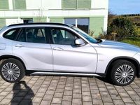 Gebraucht BMW X1 177 PS (130 kW) 2011 Grau SUV