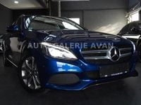 Gebraucht Mercedes C180 AMG line 156 PS (114 kW) 2018 Blau Limousine