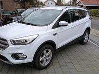 Gebraucht Ford Kuga Cool & Connect 120 PS (88 kW) 2017 Weiß SUV