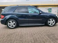 Gebraucht Mercedes ML320 224 PS (164 kW) 2007 Blau SUV