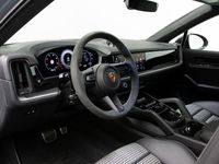 Gebraucht Porsche Cayenne Turbo E-Hybrid 740 PS (544 kW) 2024 Grau SUV