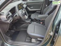 Neu Dacia Duster Expression 122 PS (89 kW) 2026 Safarigrüngrau SUV