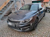 Gebraucht Kia Optima 140 PS (102 kW) 2017 Grau Kombi