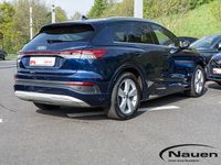 Gebraucht Audi Q4 e-tron Ambiente 150 kW (204 PS) 2022 Navarrablau SUV