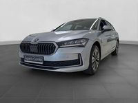 Neu Skoda Superb Selection 204 PS (150 kW) 2026 Grau Kombi