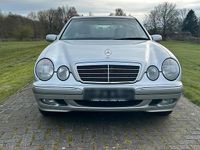Gebraucht Mercedes E200 163 PS (119 kW) 2000 Silber Limousine