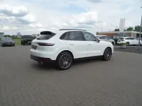 Gebraucht Porsche Cayenne 441 PS (324 kW) 2018 Weiß SUV