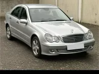 Używany Mercedes C180 143 KM (105 kW) 2006 Srebrny Kombi