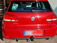 Gebraucht VW Golf VI 105 PS (77 kW) 2010 Rot Kleinwagen