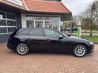 Gebraucht Audi A4 Basis 150 PS (110 kW) 2022 Schwarz Kombi
