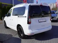 Gebraucht Ford Tourneo Connect Titanium 102 PS (75 kW) 2023 Weiss Van / Kleinbus