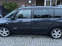 Gebraucht Renault Espace 173 PS (127 kW) 2011 Schwarz Van / Kleinbus