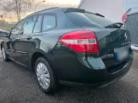 Gebraucht Renault Laguna III 100 PS (73 kW) 2008 Grün Kombi