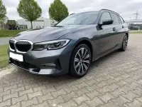 Gebraucht BMW 330e Sport Line 292 PS (214 kW) 2021 Grau Kombi