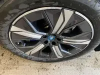 Gebraucht BMW iX Sport Line 484 kW (659 PS) 2022 Alpinweiss iii SUV