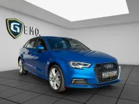 Gebraucht Audi e-tron Sport 150 PS (110 kW) 2020 Blau SUV