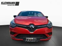 Gebraucht Renault Clio LIMITED 90 PS (66 kW) 2018 Dezir rot metallic (metallic) Kleinwagen