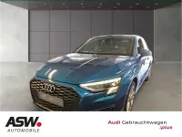 Gebraucht Audi A3 Sportback e-tron Ambiente 204 PS (150 kW) 2022 Atollblau metallic Kleinwagen