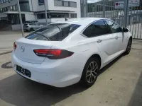 Gebraucht Opel Insignia Edition 136 PS (100 kW) 2018 Schneeweiss/summitwhite/arctic Limousine