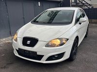 Gebraucht Seat Leon Sport 105 PS (77 kW) 2010 Weiß Kleinwagen