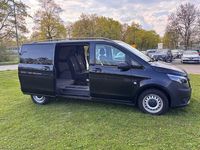 Second-hand Mercedes Vito 163 CP (119 kW) 2022 Negru Van