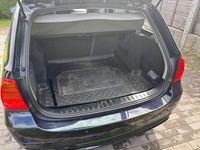 Second-hand BMW 320 Performance 177 CP (130 kW) 2007 Albastru Break