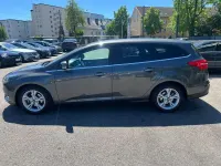 Używany Ford Focus Titanium 125 KM (91 kW) 2016 Srebrny Sedan/Limuzyna