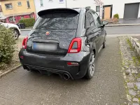 Gebraucht Abarth 695 180 PS (132 kW) 2024 Schwarz Kleinwagen