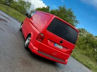 Gebraucht VW Transporter 102 PS (75 kW) 2012 Rot Van